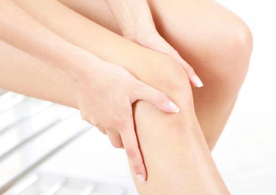 uzrok za bolove u zglobovima u naručju oticanje koljena bez boli